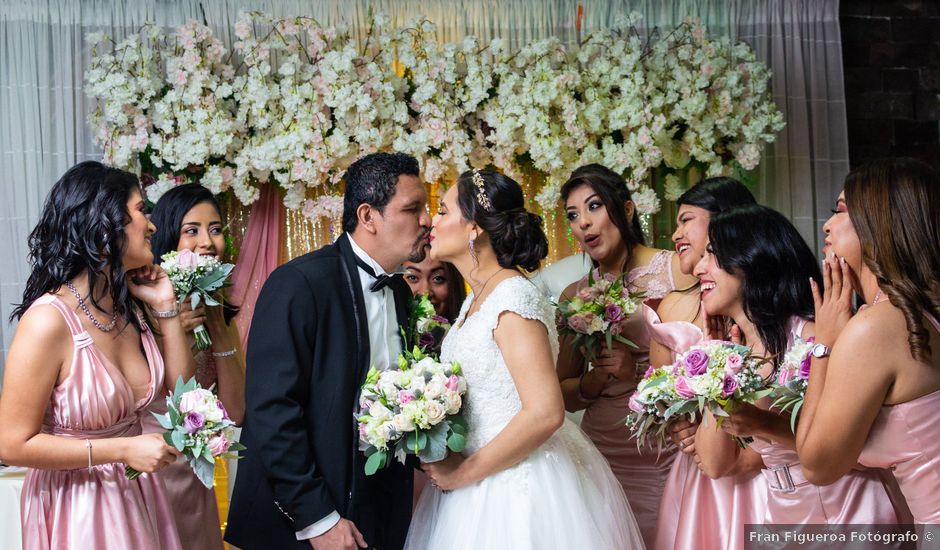 La boda de Lorena y Luis en Tuxtla Chico, Chiapas