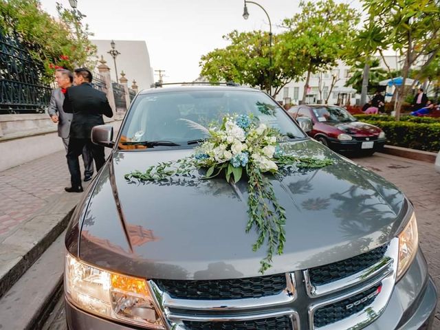 La boda de Carlos Manuel y Marina Alejandra en Mazatlán, Sinaloa 13