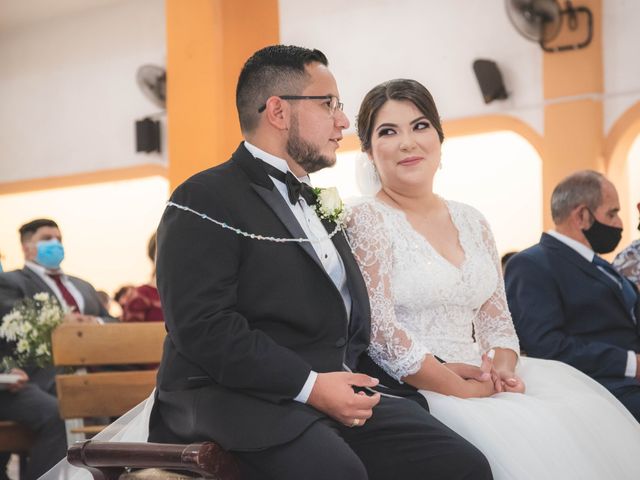 La boda de Gustavo y Carmen en Hermosillo, Sonora 24