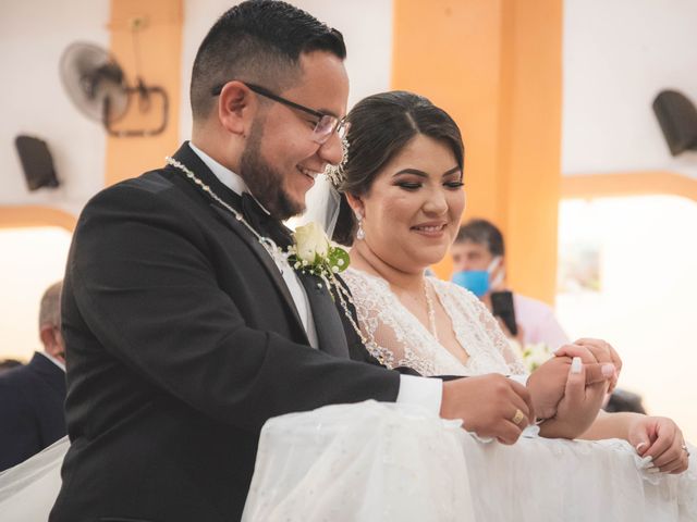 La boda de Gustavo y Carmen en Hermosillo, Sonora 25