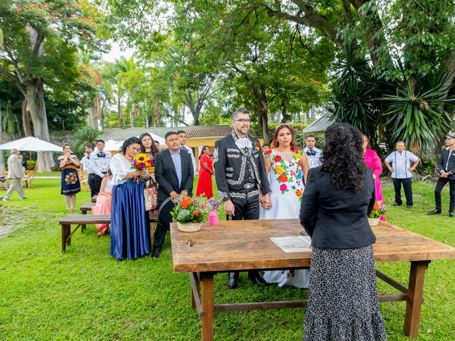 La boda de Carlos y Karen en Cuernavaca, Morelos 23