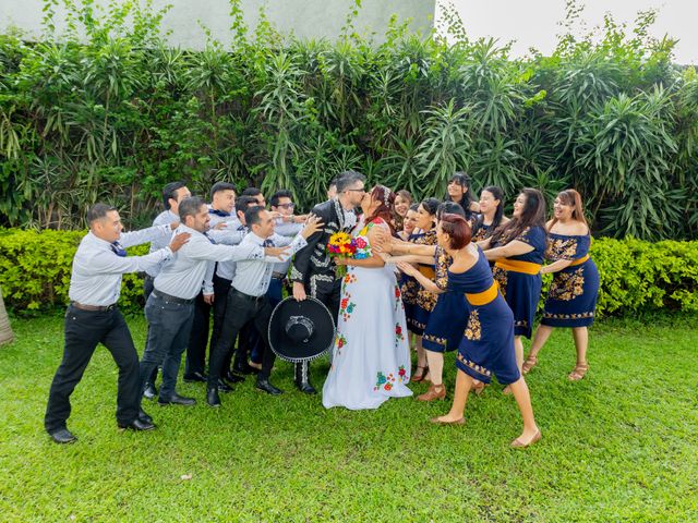 La boda de Carlos y Karen en Cuernavaca, Morelos 32