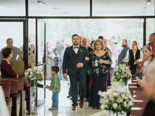 La boda de Carlos y Gaby en Monterrey, Nuevo León 23