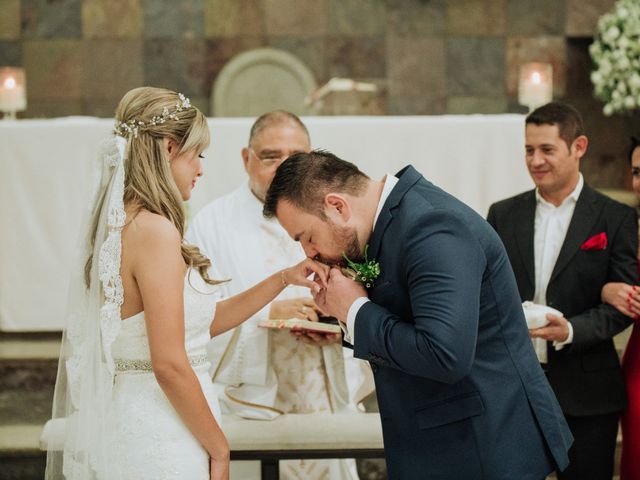 La boda de Carlos y Gaby en Monterrey, Nuevo León 29