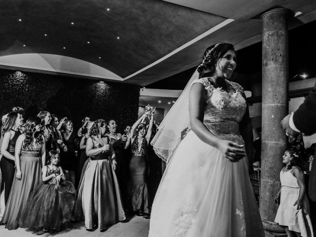 La boda de Laura y Adrián en Chihuahua, Chihuahua 34