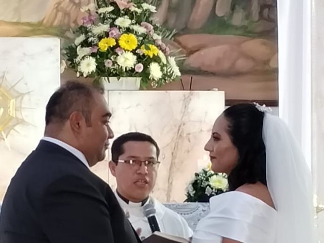 La boda de Alejandro  y Elizabeth  en Celaya, Guanajuato 4