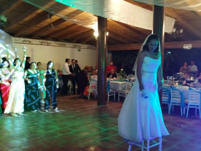 La boda de Alejandro  y Elizabeth  en Celaya, Guanajuato 1