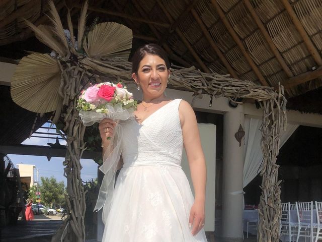 La boda de Alberto  y Elizabeth  en Acapulco, Guerrero 33