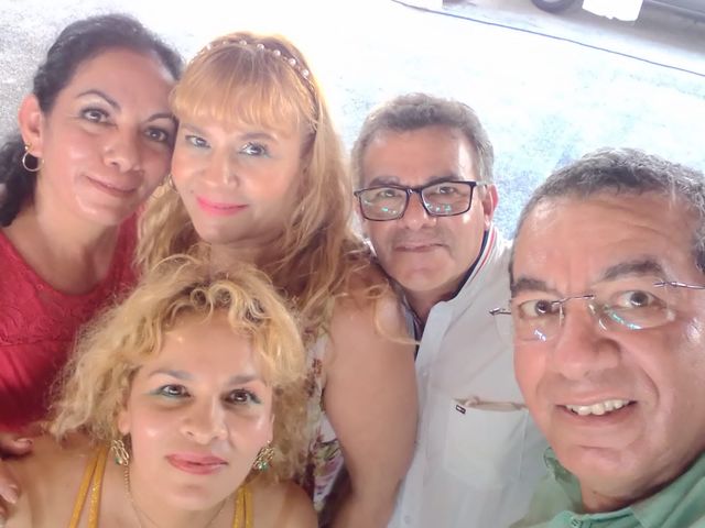 La boda de Alberto  y Elizabeth  en Acapulco, Guerrero 34
