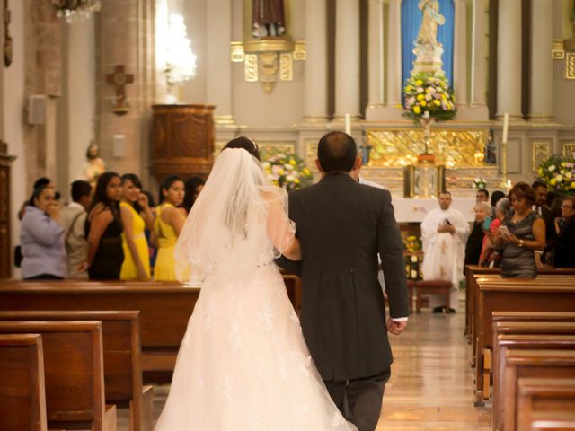 La boda de Víctor y Carolina en Irapuato, Guanajuato 4