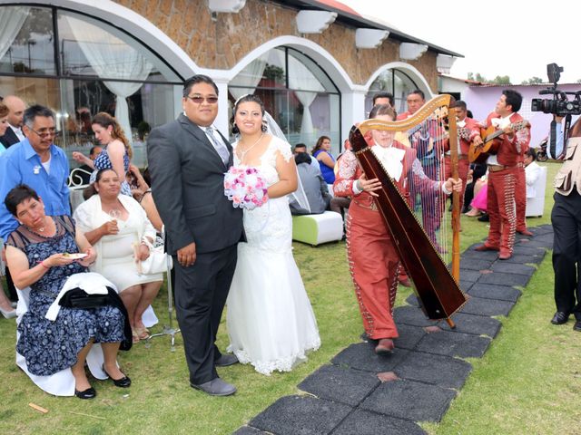 La boda de Héctor Eduardo y Dulce Anel en Texcoco, Estado México 9