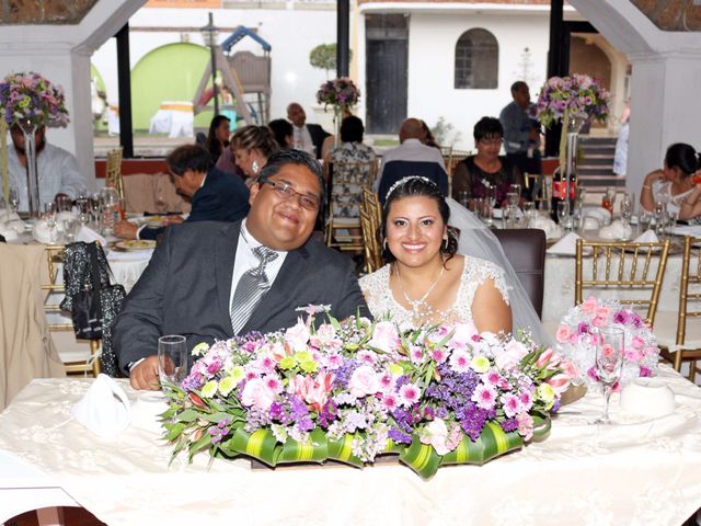 La boda de Héctor Eduardo y Dulce Anel en Texcoco, Estado México 13