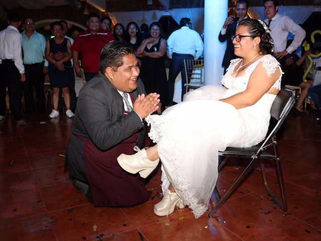 La boda de Héctor Eduardo y Dulce Anel en Texcoco, Estado México 22