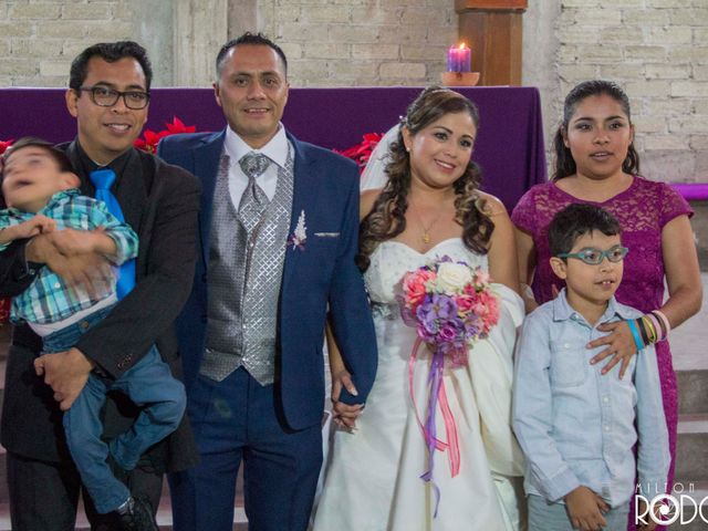 La boda de Enrique  y Eva María en Iztapalapa, Ciudad de México 28