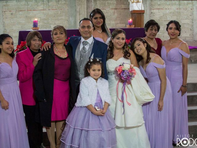 La boda de Enrique  y Eva María en Iztapalapa, Ciudad de México 30