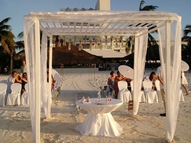 La boda de Miguel y Fabiola en Cancún, Quintana Roo 1