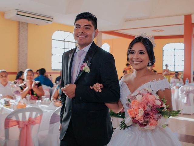 La boda de Diana y Iván en Nanchital de Lázaro Cárdenas del Río, Veracruz 2