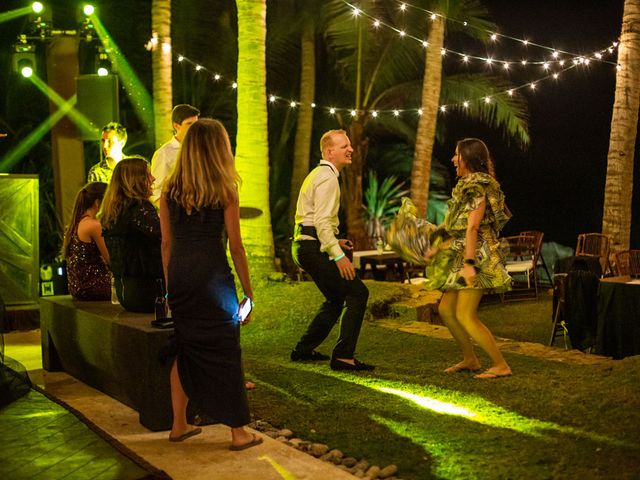 La boda de Markus y Andrea en Sayulita , Nayarit 38