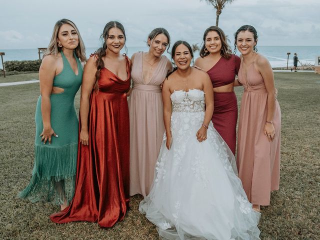 La boda de Juan y Alma  en Cancún, Quintana Roo 4