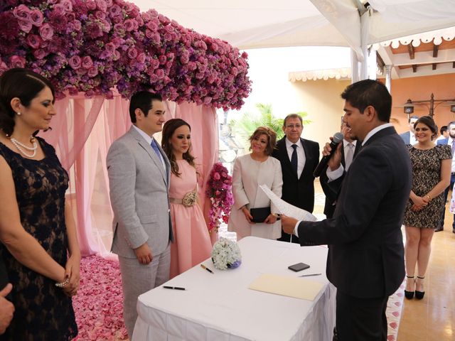 La boda de Gustavo y Carolina en Guanajuato, Guanajuato 35