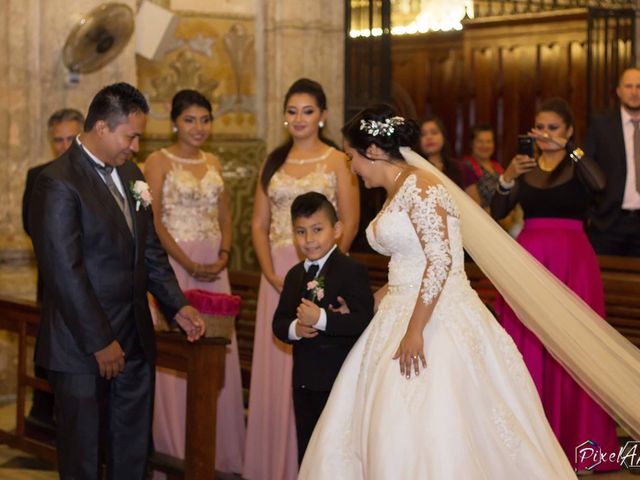 La boda de Jonathan  y María   en Mérida, Yucatán 16
