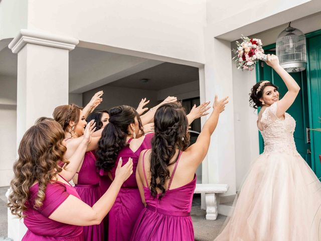 La boda de Amine y Karla en Hermosillo, Sonora 52