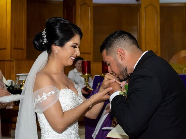 La boda de Aarón y Berenice en Hermosillo, Sonora 17