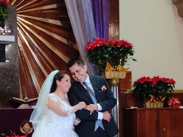 La boda de Isra y Verónica  en Iztapalapa, Ciudad de México 7