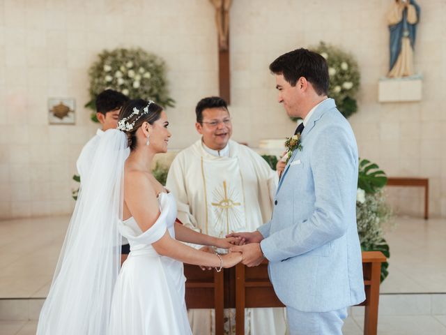 La boda de Rodrigo y Andrea en Telchac Puerto, Yucatán 17