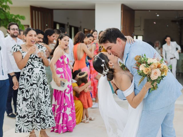 La boda de Rodrigo y Andrea en Telchac Puerto, Yucatán 21