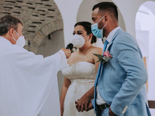 La boda de Alberto y Nora en Manzanillo, Colima 18