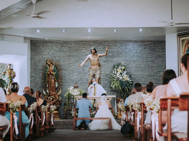 La boda de Alberto y Nora en Manzanillo, Colima 21