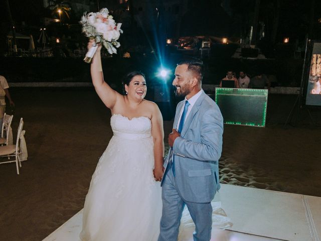 La boda de Alberto y Nora en Manzanillo, Colima 31