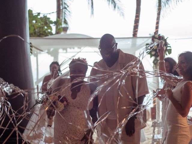 La boda de Vernon y Larena en Playa del Carmen, Quintana Roo 1