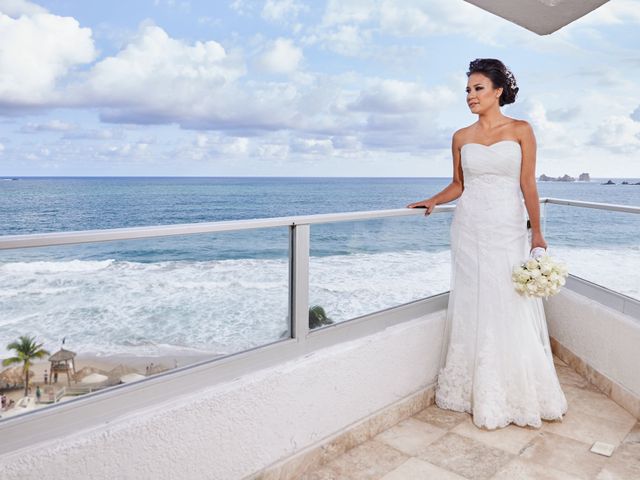 La boda de Alejandro y Adriana en Ixtapa Zihuatanejo, Guerrero 8