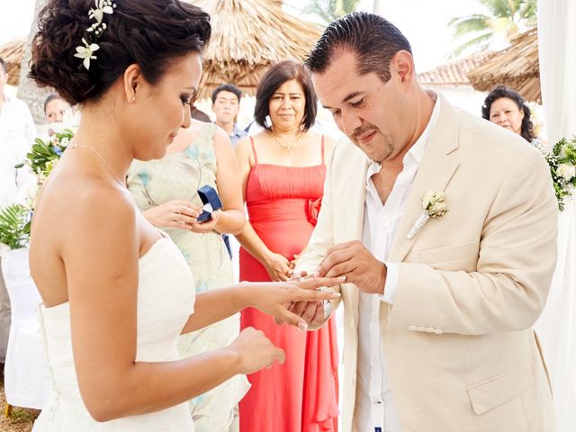 La boda de Alejandro y Adriana en Ixtapa Zihuatanejo, Guerrero 10