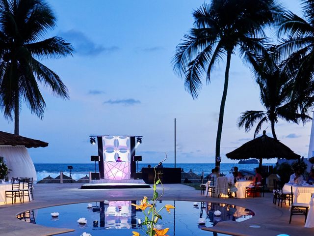 La boda de Alejandro y Adriana en Ixtapa Zihuatanejo, Guerrero 14