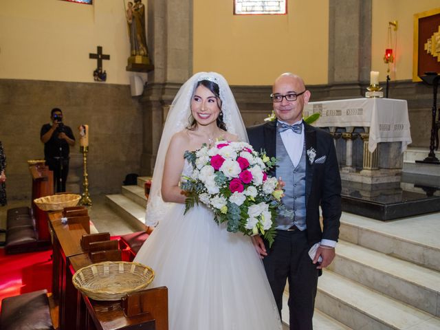 La boda de Carlos y Iveth en Cuauhtémoc, Ciudad de México 4