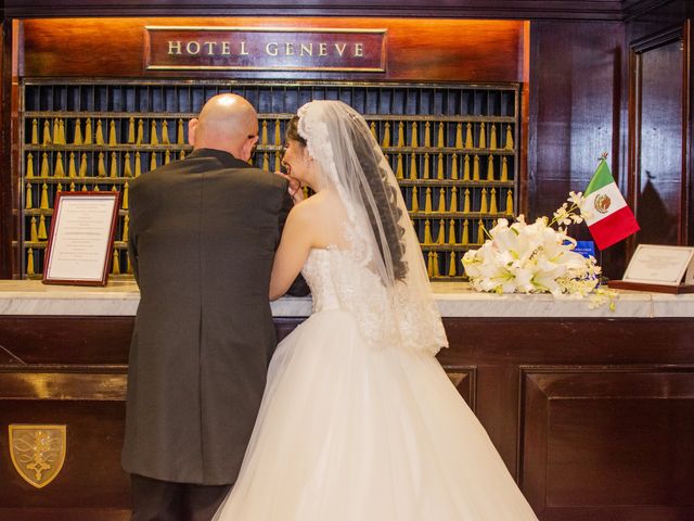 La boda de Carlos y Iveth en Cuauhtémoc, Ciudad de México 21