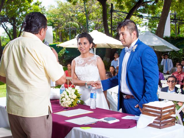 La boda de Roberto y Denisse en Temixco, Morelos 24