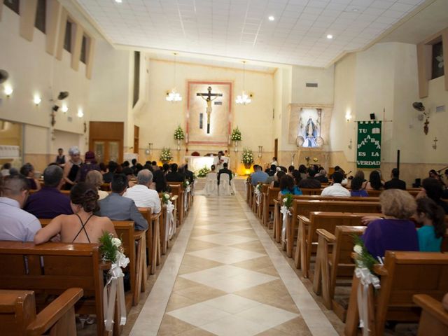 La boda de Erim Paul y Corina en Mexicali, Baja California 13