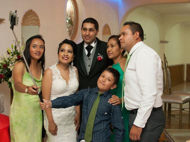 La boda de Robert  y Nelly  en Celaya, Guanajuato 16