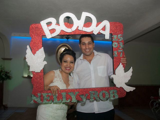La boda de Robert  y Nelly  en Celaya, Guanajuato 31