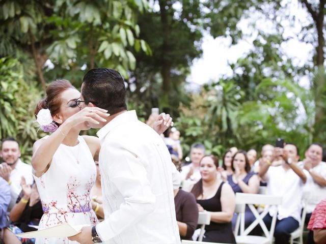 La boda de Daniel y Cynthia en Jiutepec, Morelos 19
