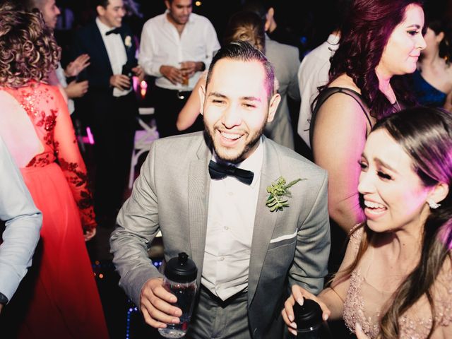 La boda de Pablo y Estefanía en Jocotepec, Jalisco 700