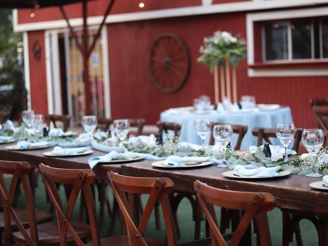 La boda de Ángel  y Ana  en Mexicali, Baja California 5