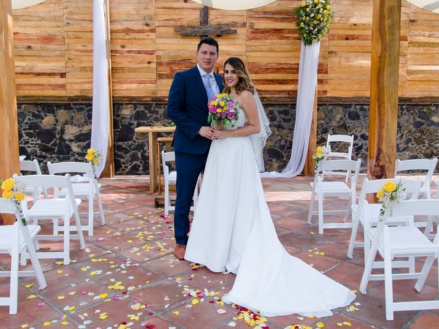 La boda de Harold y Lis en Tlayacapan, Morelos 15