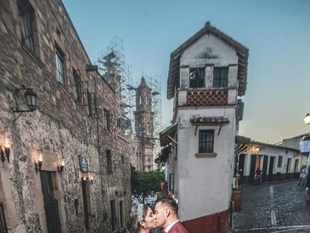 La boda de Julián y Anhet en Taxco, Guerrero 40