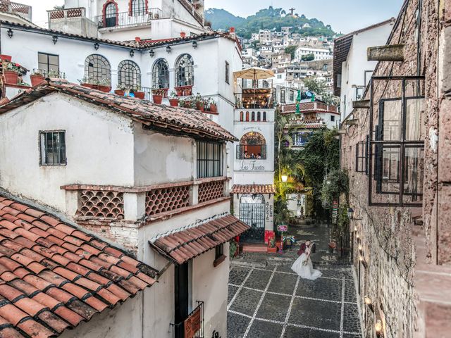 La boda de Julián y Anhet en Taxco, Guerrero 42