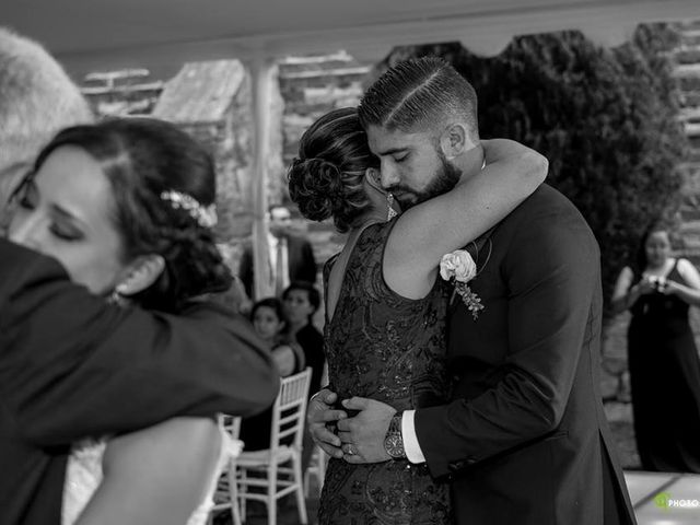 La boda de Miguel  y Karla Lorena en Morelia, Michoacán 26